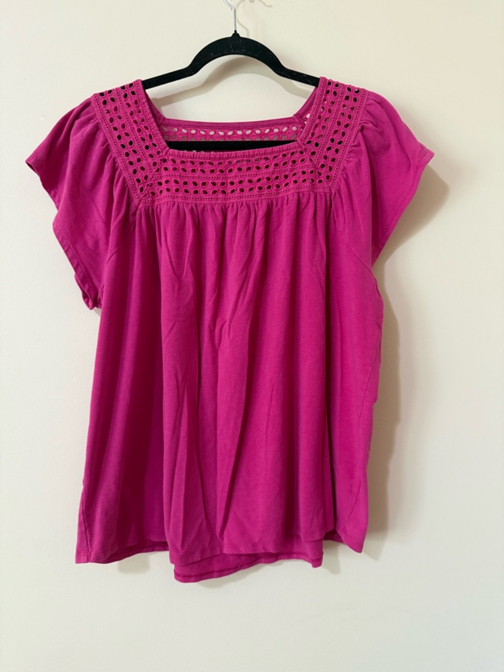 St. John's Bay Fuchsia Crochet Yoke Short Sleeve Blouse. PTP 25.